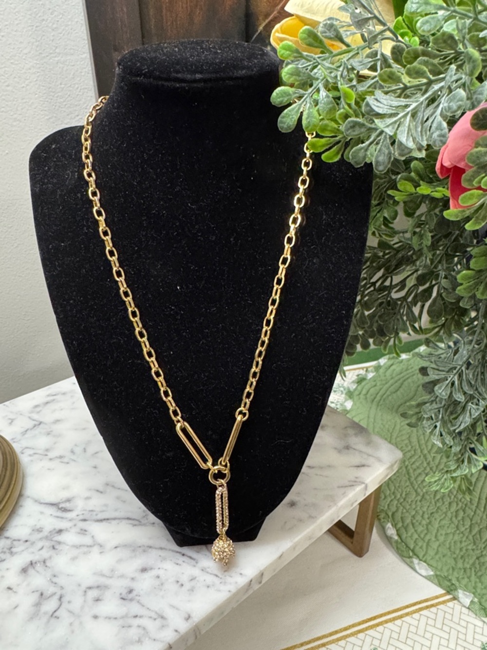 Gold Link Pendant Necklace - Women Jewelry